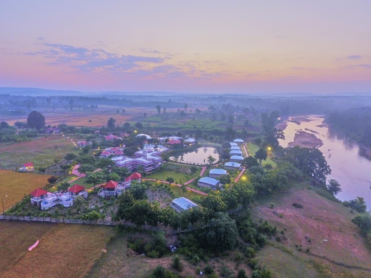 Sterling Kanha Kānha Exterior foto